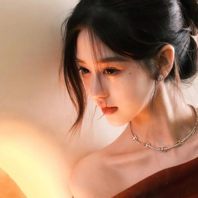 朴花英